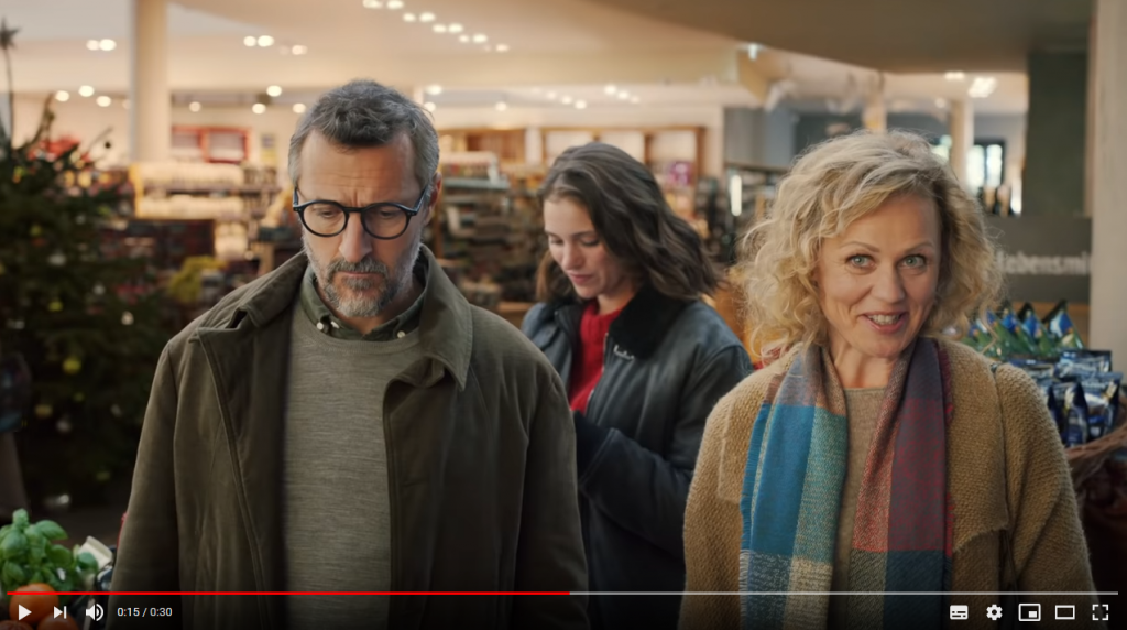 Edeka Werbung Weihnachten 2022 Song Neue EdekaWerbung Shitstorm & Rassismusvorwürfe