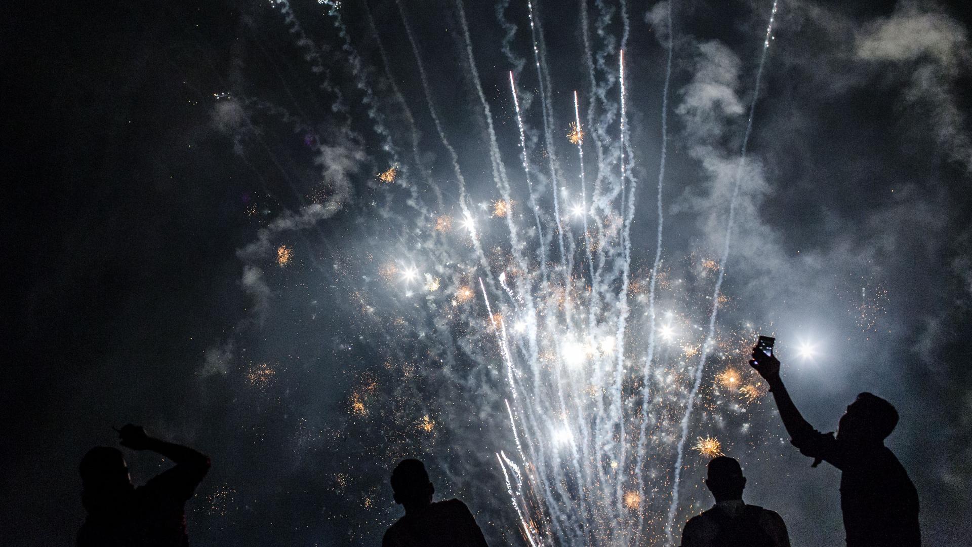 1/4 der Deutschen wollen nicht ohne Feuerwerk Silvester feiern - wmn