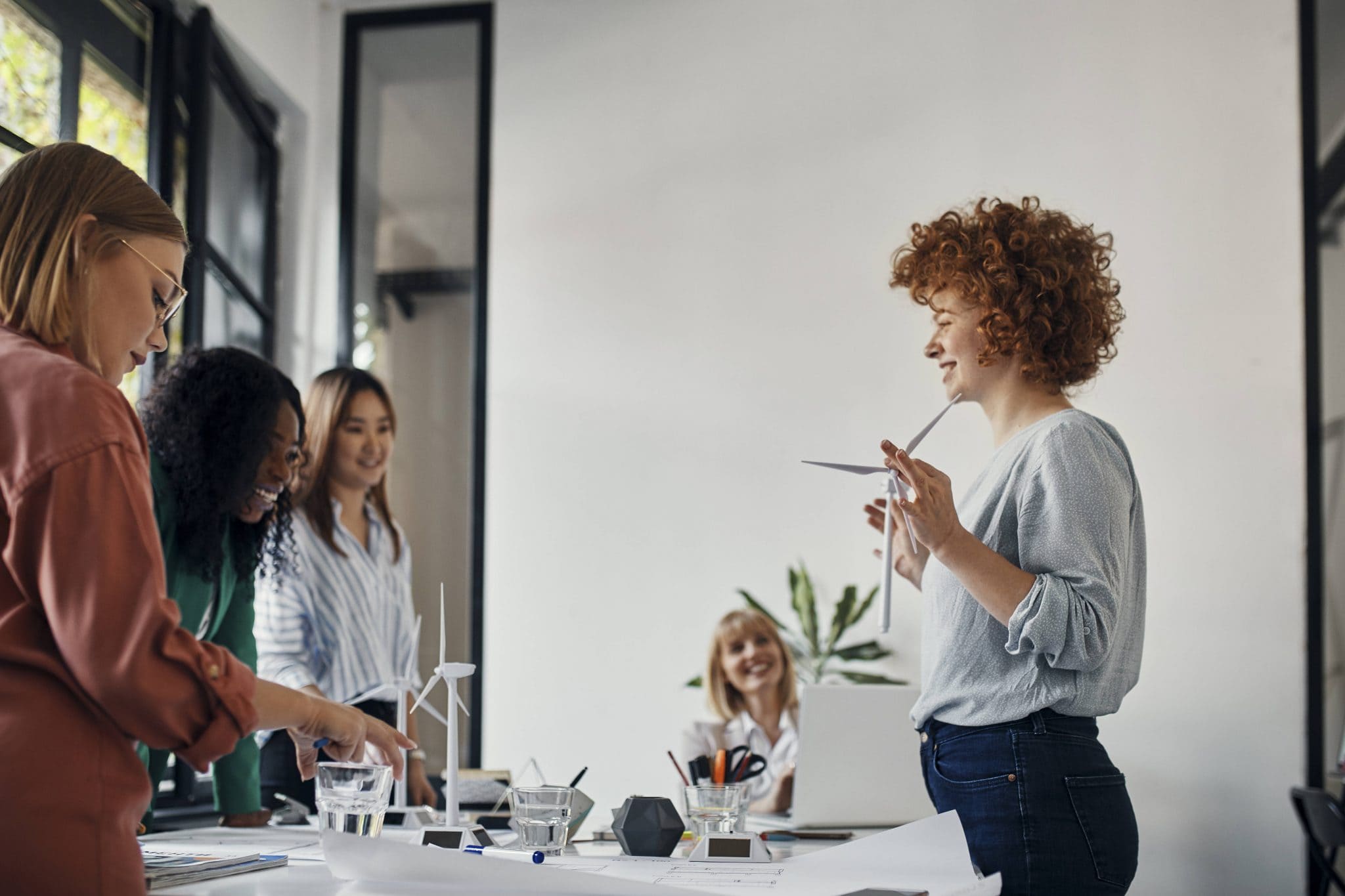 Berufe Für Frauen Mit Zukunft: Diese Jobs Brauchen Wir Morgen Wirklich ...