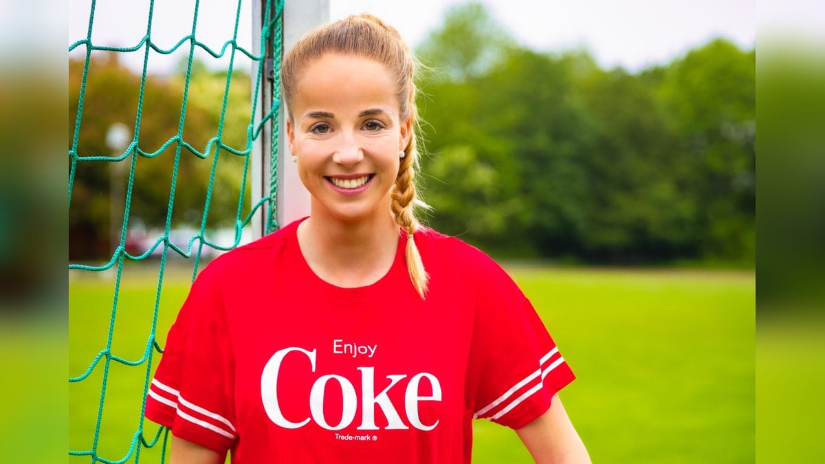 Die deutsche Fußball-Nationalspielerin Giulia Gwinn. © Coca-Cola