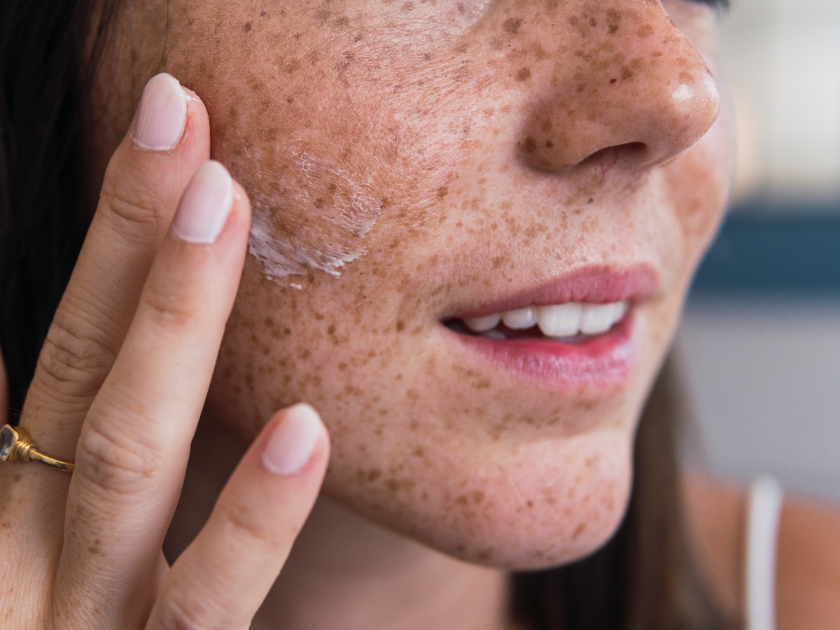 Diese Eigenschaft braucht eine Creme für trockene Haut laut Expertin unbedingt