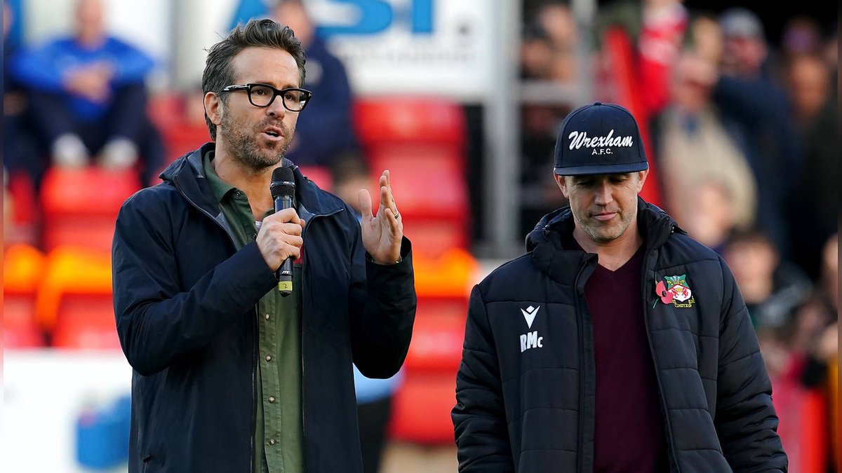 Ryan Reynolds und Rob McElhenney sind gemeinsame Besitzer eines Fußballvereins.. © imago/PA Images