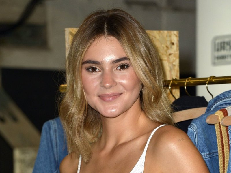 Stefanie Giesinger steht zu ihrem Körper.. © imago/Marja