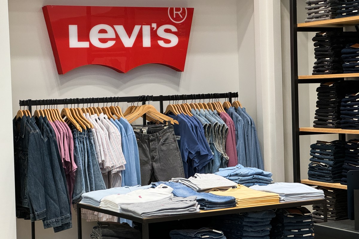 Levi's