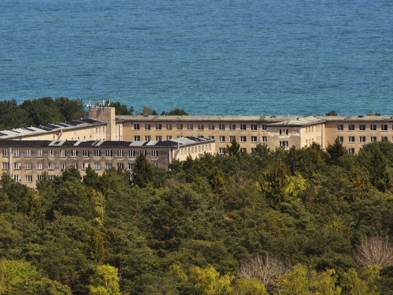 Prora auf Rügen: Die Geschichte hinter dem bekannten Lost Place.