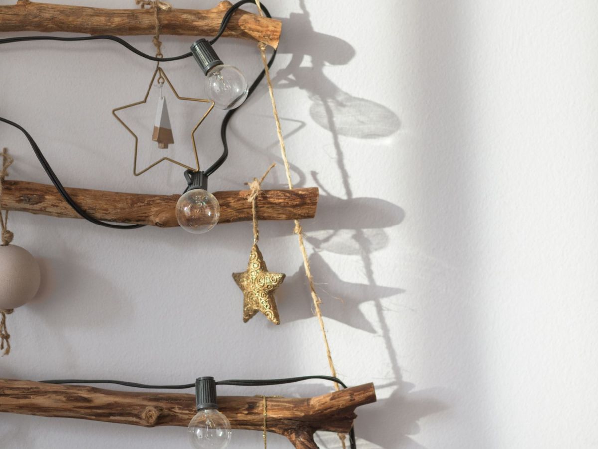 Dieser 15€-Wand-Weihnachtsbaum von IKEA geht gerade total viral – aus gutem Grund