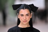 Dua Lipa bei Chanel Show