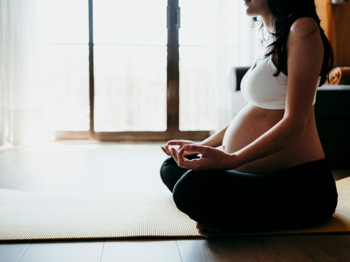 Meditation in der Schwangerschaft: So schÃ¼tzt du dein Baby vor Stress